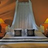 Detalle de la cama de una Club Junio Suite del Dinarobin, Mauricio