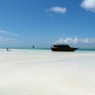 Playa de Pingwe en la costa este de Zanzíbar (isla de Unguja)