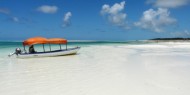 Extensas playas de arena blanca y aguas cristalinas es el sello de identidad de la isla. Playa de Pingwe.